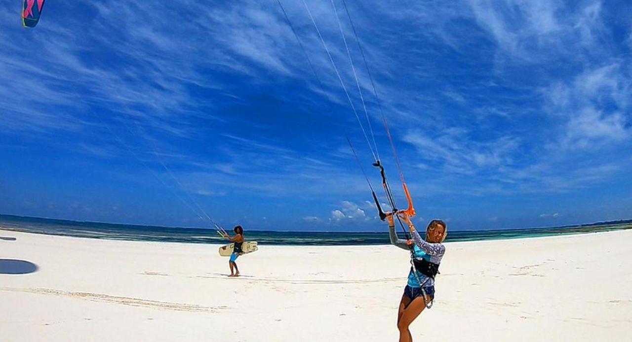 Salty's Kitesurf Village 3*